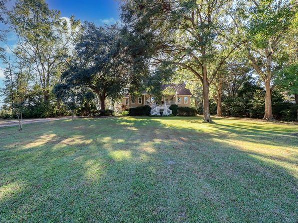 4415 Lord Proprietors Rd, Hollywood, SC 29449