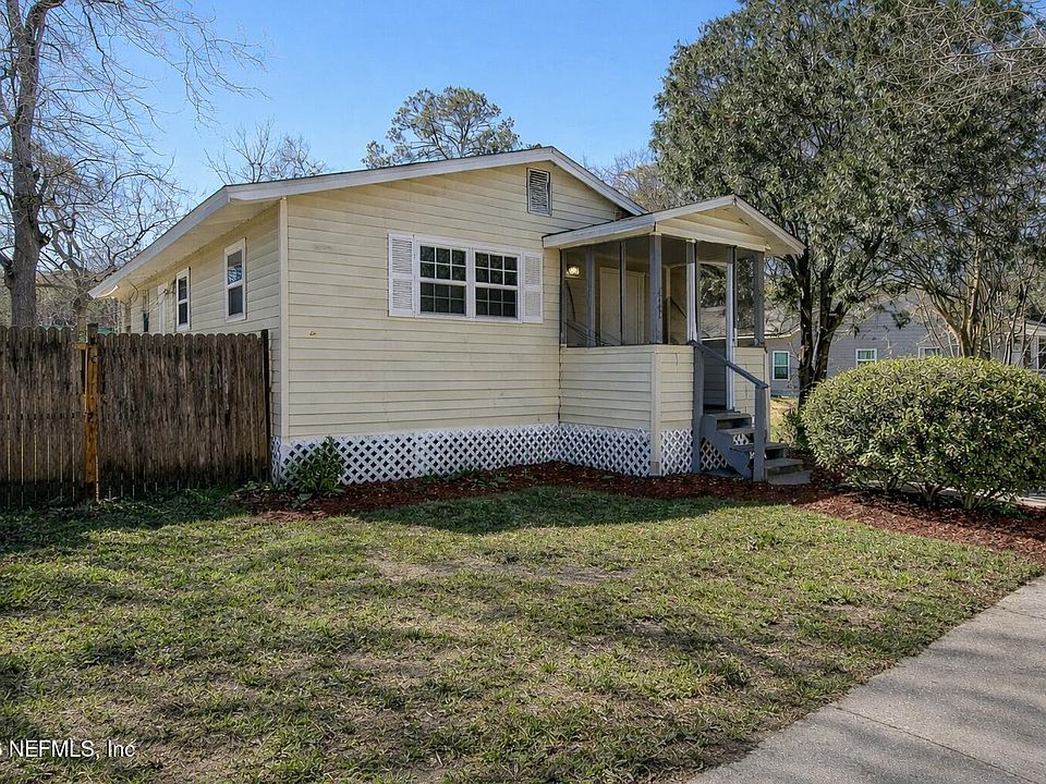 1st image of 1202 W 32ND Street