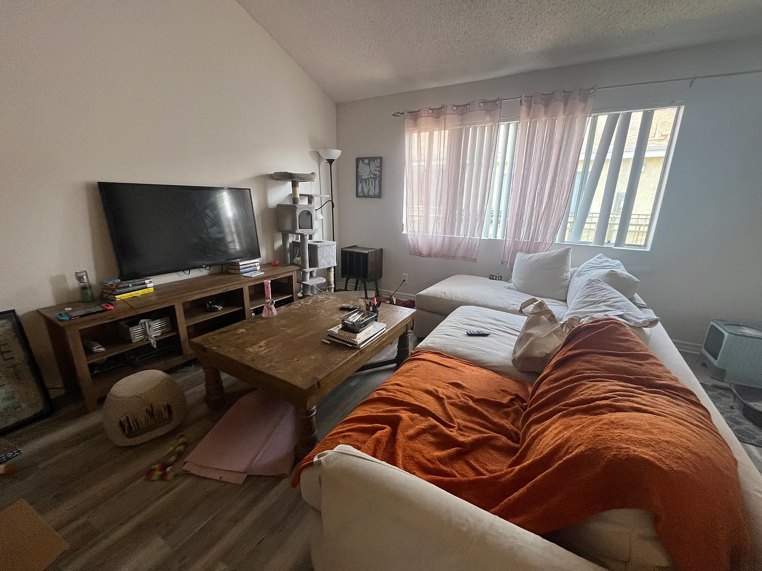 2 bed, 975 sqft, $1,397 — Photo 4