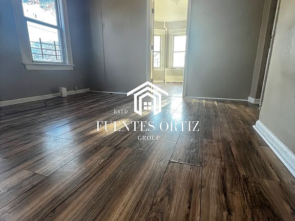 4th image of 119-121 Prospect Ave #1