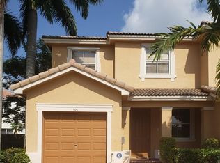 921 NE 42nd Ave, Homestead, FL 33033
