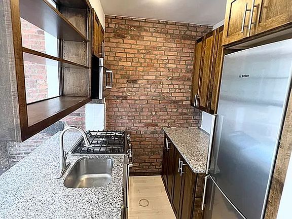 4th image of 197 E 3rd St APT 3