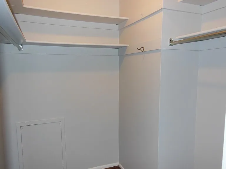 10237 Prince Pl #105 — Photo 16