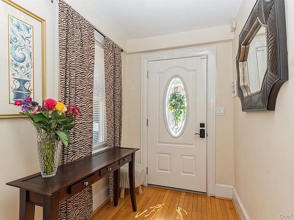 3rd image of 59 Sycamore Avenue