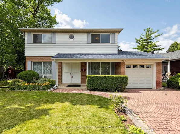 18 Lisburn Cres N, Toronto, ON M2J 2Z5