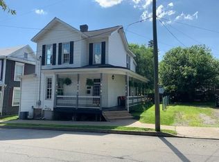 233 S Morris St, Waynesburg, PA 15370