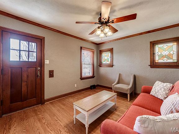 2nd image of 6017 Maxwell Ave