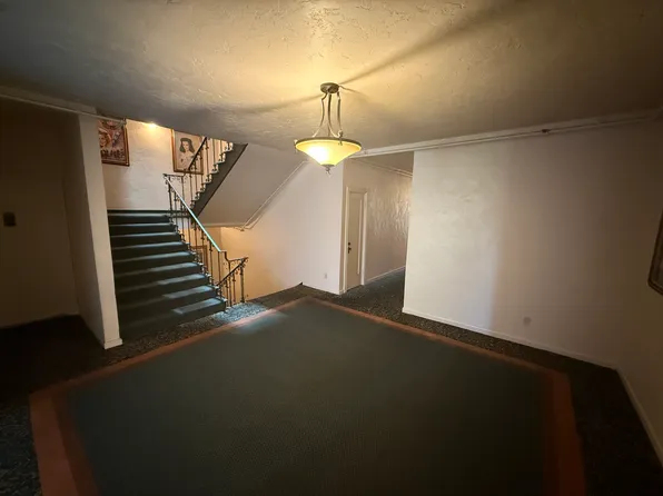 Casa Bonita Apartments, 2122 Santa Clara Ave #107, Alameda, CA 94501