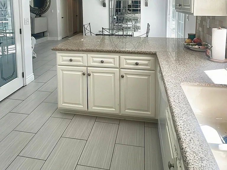 5055 Ludgate Dr — Photo 24
