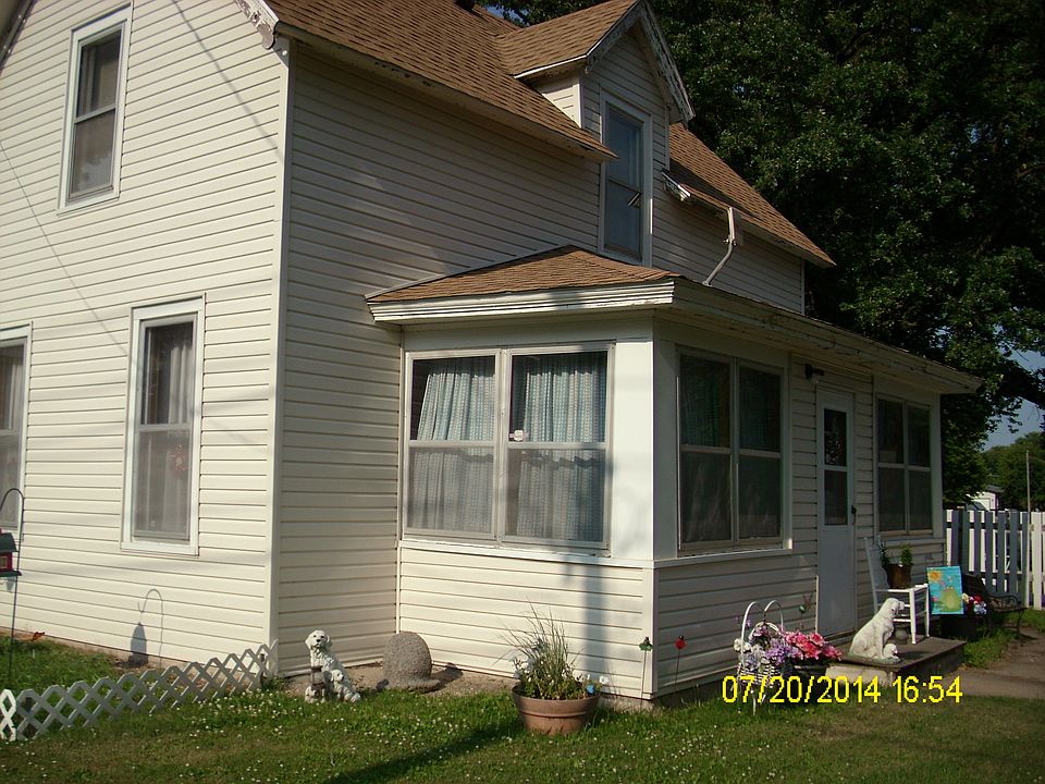 2nd image of 302 Central Ave