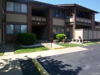 10 Fairways Cir, Saint Charles, MO, 63303