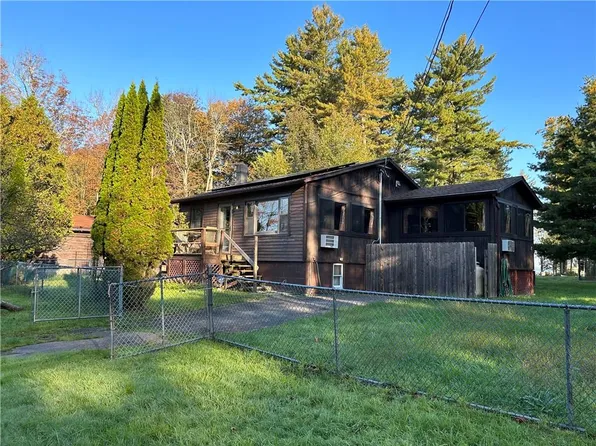 135 E Thompson Place, Smallwood, NY 12778