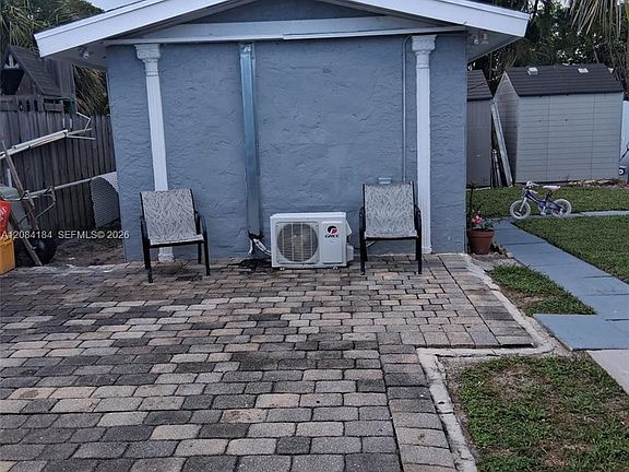 3rd image of 137 Abaco Dr #1