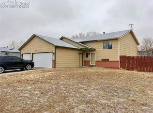 6965 Weeping Willow Dr, Colorado Springs, CO 80925