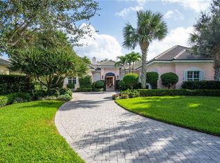 290 Lakeview Way, Indian River Shores, FL 32963
