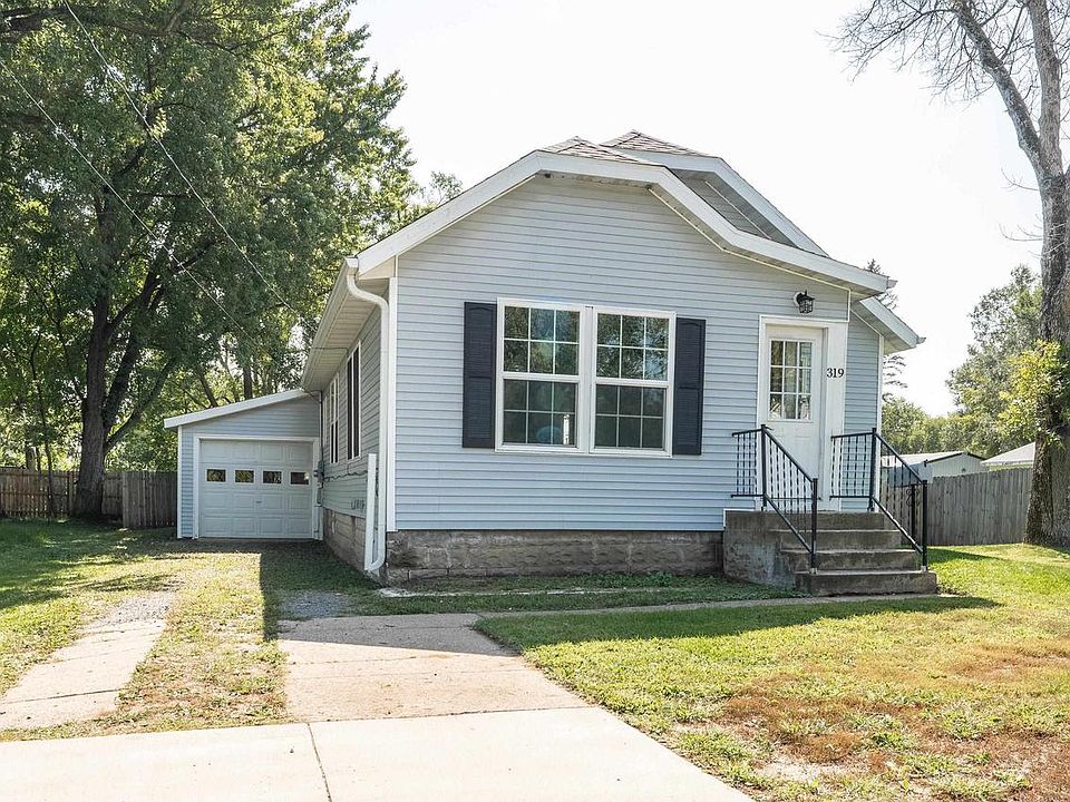 1st image of 319 WOOD AVENUE