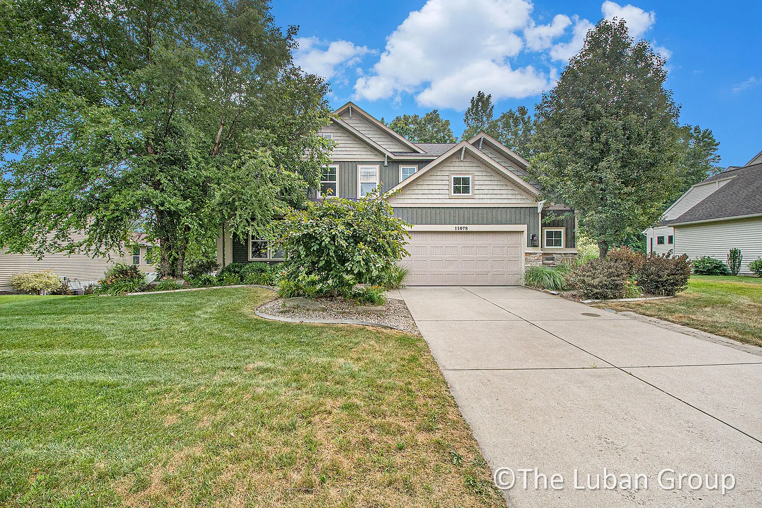11078 Waterway Dr photo 1