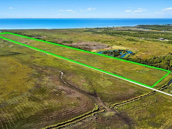 3rd image of White Heron Smith Point