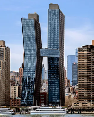 Rented by MNS | media 10