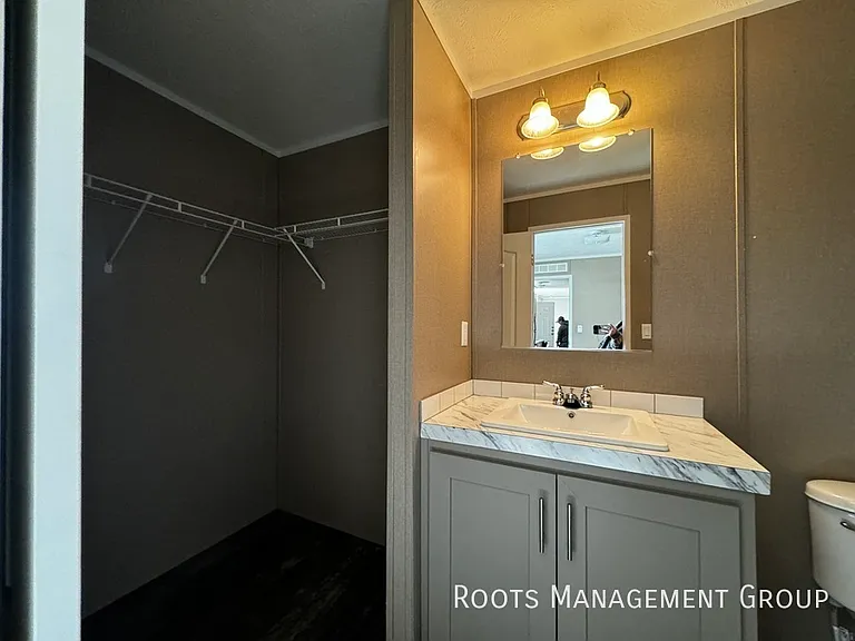 1010 Reservation Rd #C22 — Photo 30