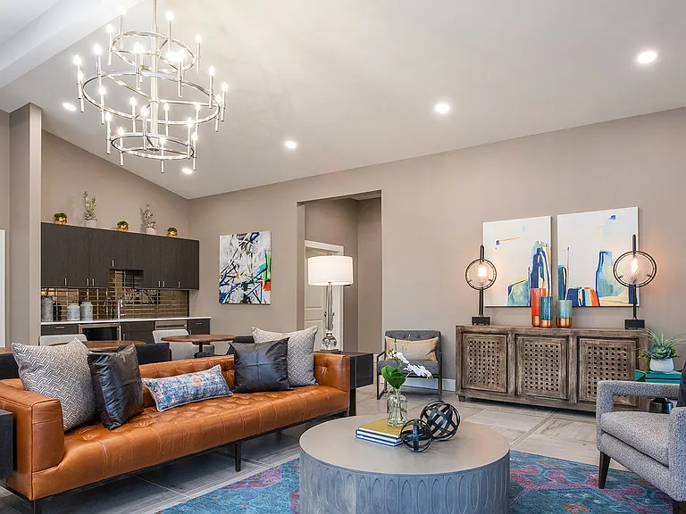 Barrington Park Townhomes — Photo 13