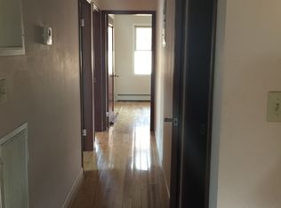 14926 Sanford Ave, Flushing, NY 11355