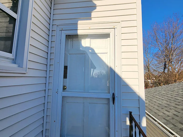 1005 Milton St #2 — Photo 8