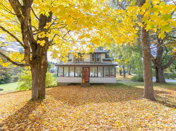 4 Park Street, Wilton, ME 04294