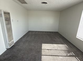 2033 McCray St #A, Bakersfield, CA 93308