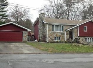 5 Brookside Dr, Acushnet, MA 02743