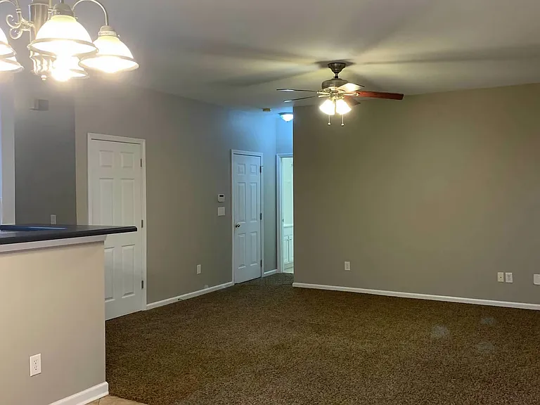 200 Farm Brook Way — Photo 18