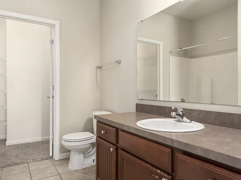 Ironwood Apartments and Townhomes — Photo 86