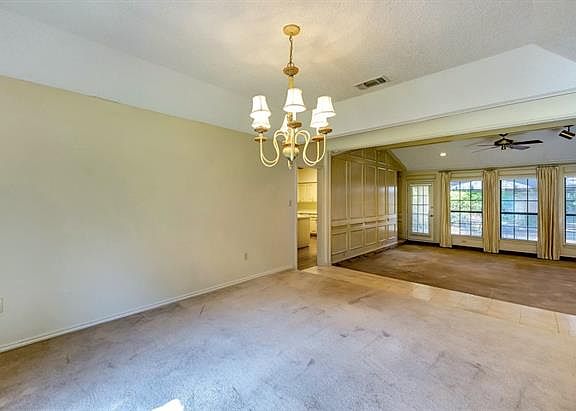 4th image of 4928 Courtside Dr