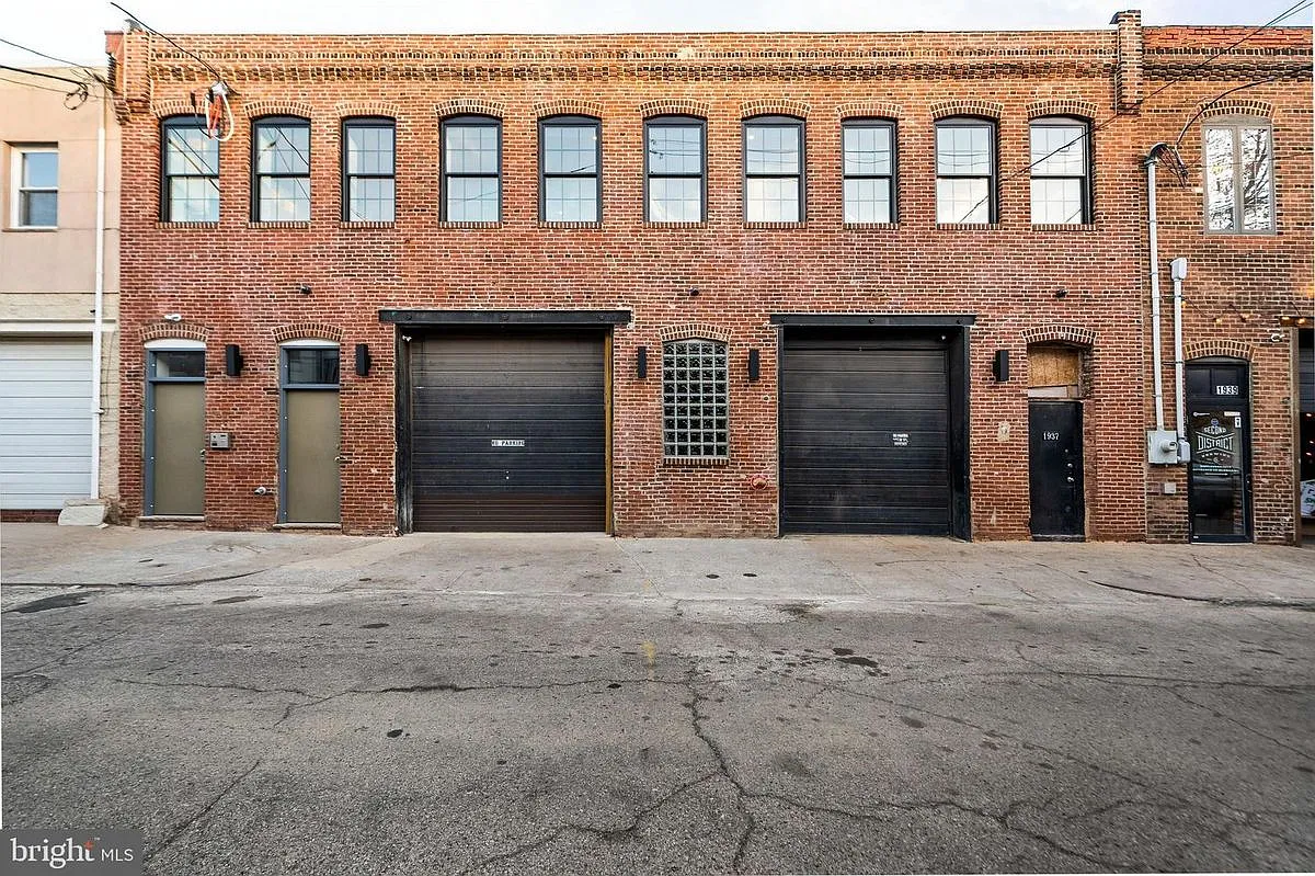 2 bed, 2.0 bath, 1231 sqft, $2,800 — Photo 3