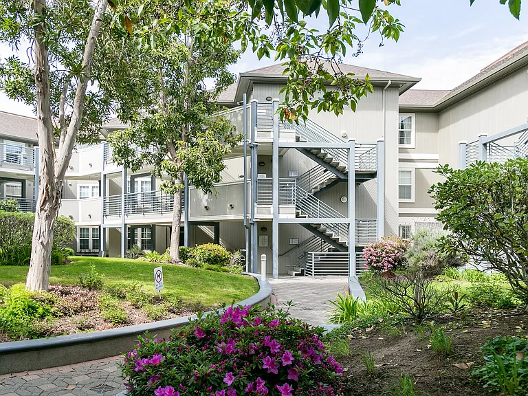 880 Meridian Bay Ln #212 — Photo 37