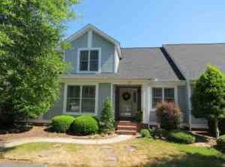 177 N Knoll Rd, Southern Pines, NC 28387