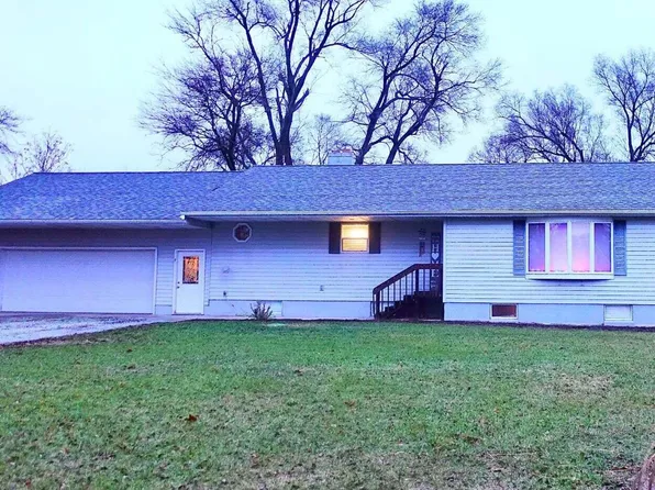 7 Barker St, Hanna, IN 46340