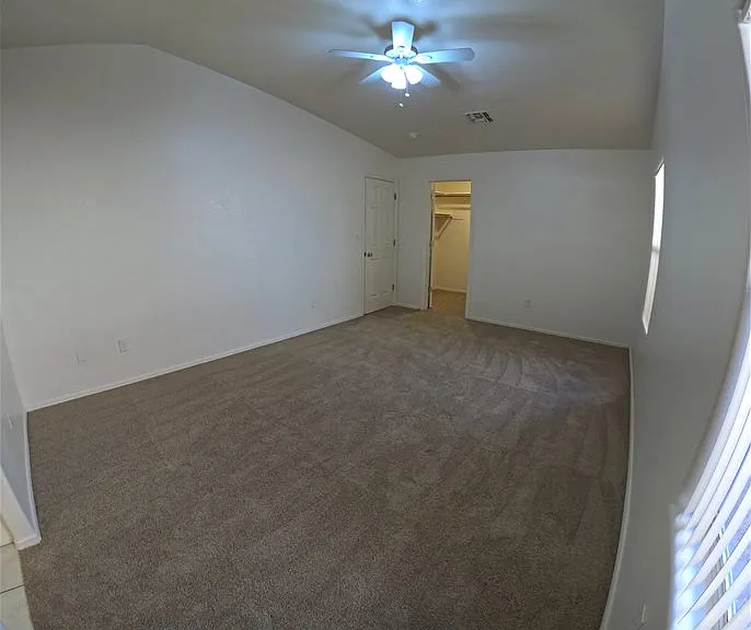 2112 E Desert Lakes Dr — Photo 13