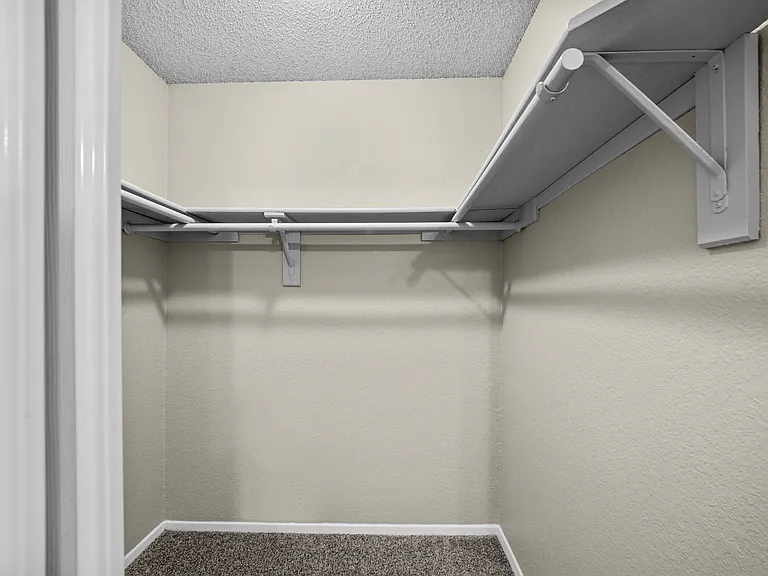 Bravo Apartment Living — Photo 23