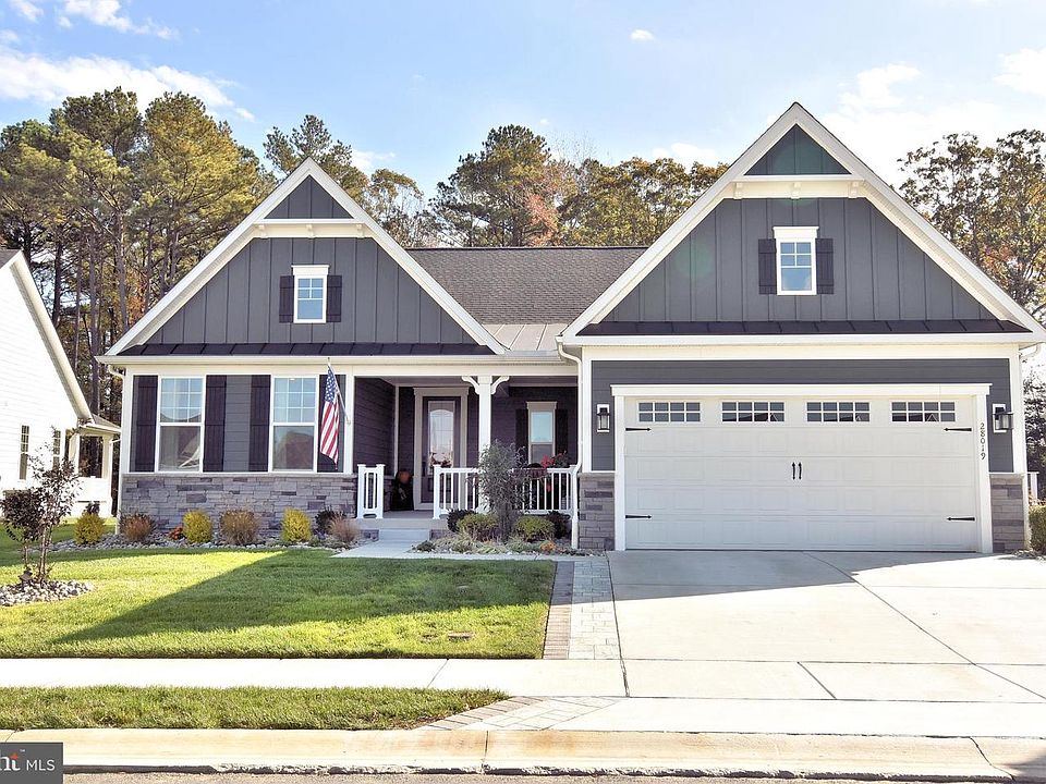 1st image of 28019 Winona Ln