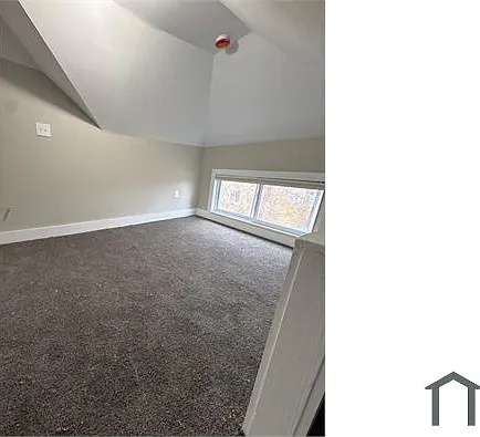 13505 Southview Ave #UP — Photo 8
