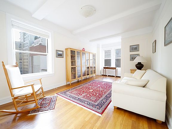 2nd image of 250 W 94th St APT 10F