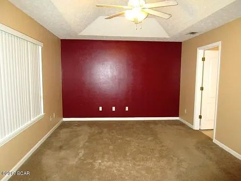 4th image of 5401 Ella St