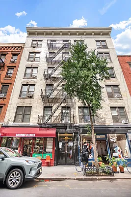 Rented by Compass | media 19