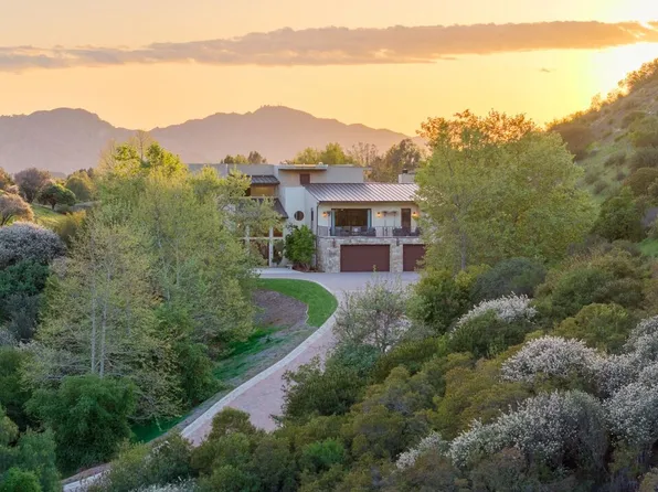 24815 Mulholland Hwy, Calabasas, CA 91302