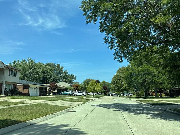 4th image of 33661 Sebastian Lane Dr
