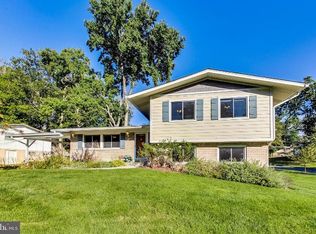 13801 Arctic Ave, Rockville, MD 20853