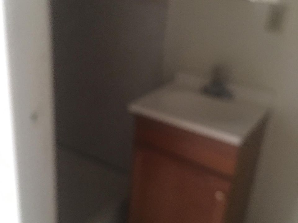 1st image of 3568 Vinton Ave APT 201