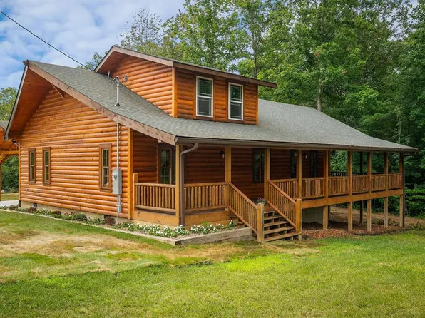 106 Raccoon Ln, Jamestown, TN 38556