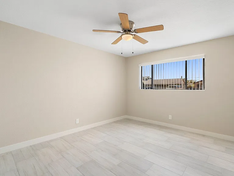 3120 W Columbine Dr — Photo 20